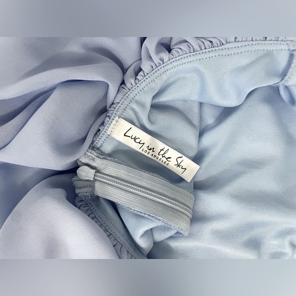 Lucy In The Sky Light Blue Flowy Short Dress - Picture 2 of 3